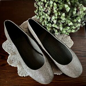 BC FOOTWEAR GLITTERY GOLD FLATS